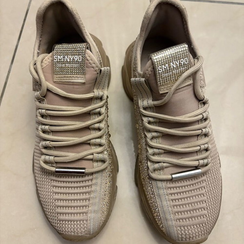 Steve Madden athletic shoes used, size 38, beige