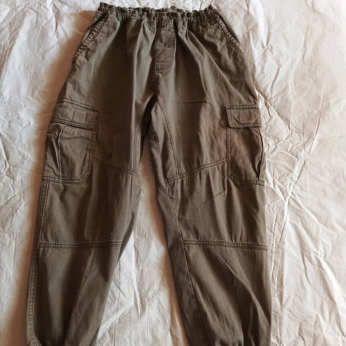 Men's pants style sweatpants with pockets XL like new, green