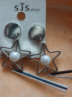 Sjs Silver Screw Earrings New