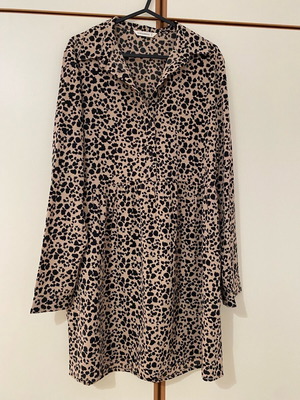 Leopard dress like new, black and beige