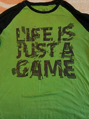 Razer Life T-shirt for men XL like new, black and green