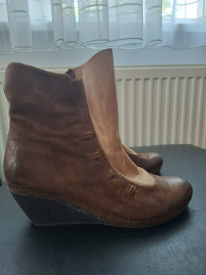 Vialis leather boots used, size 41, beige and brown