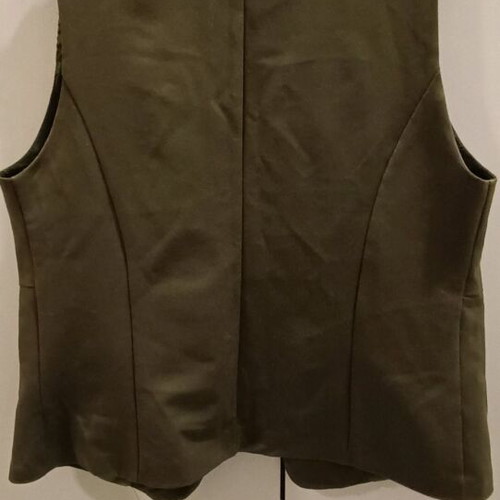 Khaki vest like new with satin lining, size S