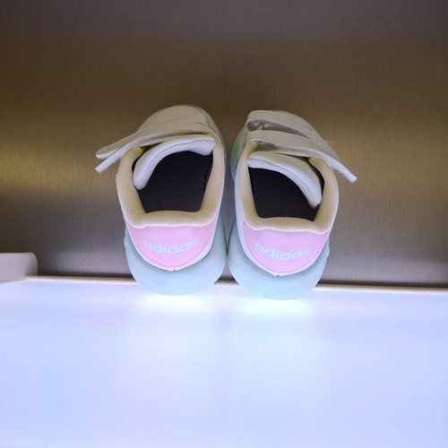 Adidas Bubble kids' sports shoes size 26 used, white mint pink