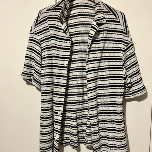 VAMOS striped short-sleeve shirt size L like new, black and white