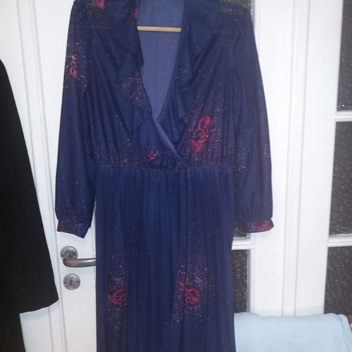 Dress one size like new, blue, with lining