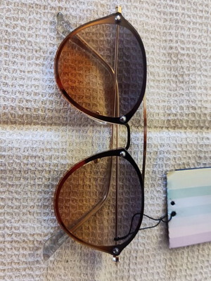 Solo-Solis NDL2675 sunglasses new, gold finish, aviator style