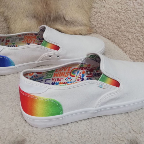 Toms Baja Unity Rainbow Pride shoes new, size 44, multicolor