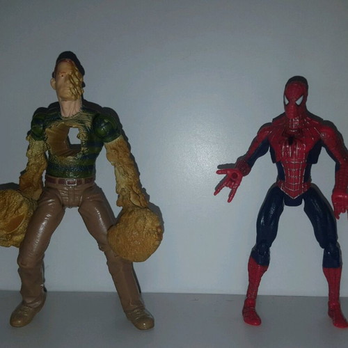 Spiderman and Sandman figures like new from Spiderman 3