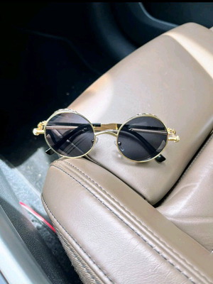 Vintage round sunglasses new