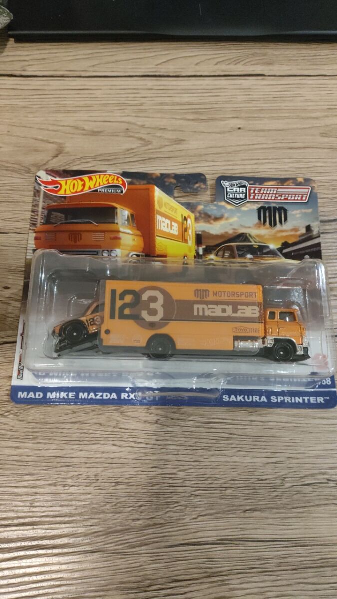 Hot Wheels Team Transport Mad Mike Mazda… - € 32,00 - Vendora.cy