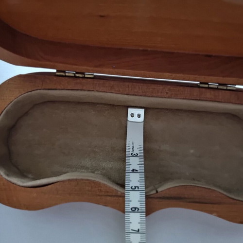 Wooden glasses case like new