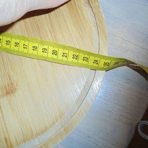 Wooden cheese platter 25cm like new