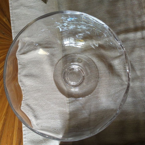 Crystal fruit bowl