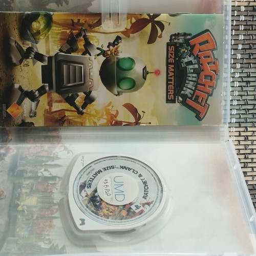 Ratchet and Clank Size Matters PSP game