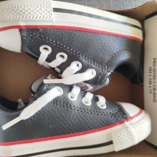 Converse baby shoes like new, 12.5cm