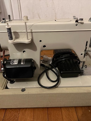 Sewing machine like new, almost unused