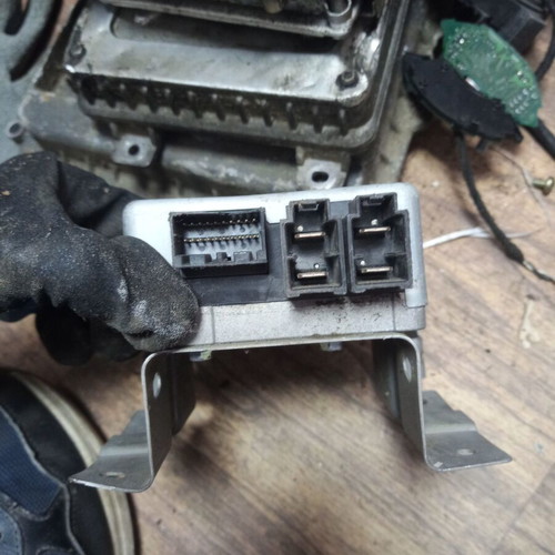 Steering Control Module EPS used for Suzuki Swift II 3872063JA