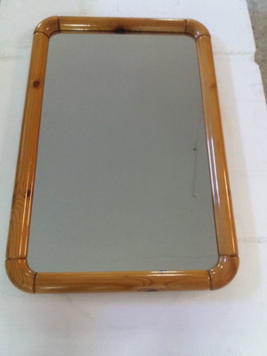 Ξύλινος καθρέπτης μεταχειρισμένος 77Χ52