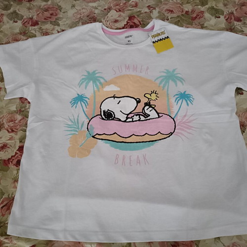 Snoopy and Woodstock Peanuts T-shirt new, XL, white
