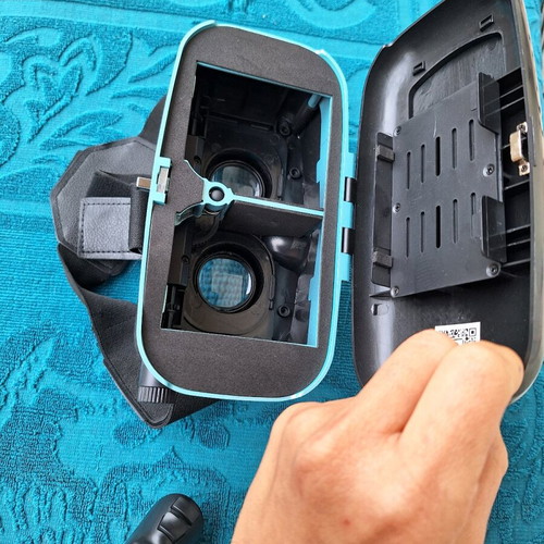 Utopia 360 VR headset used virtual reality accessory