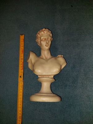 Hermes statuette used