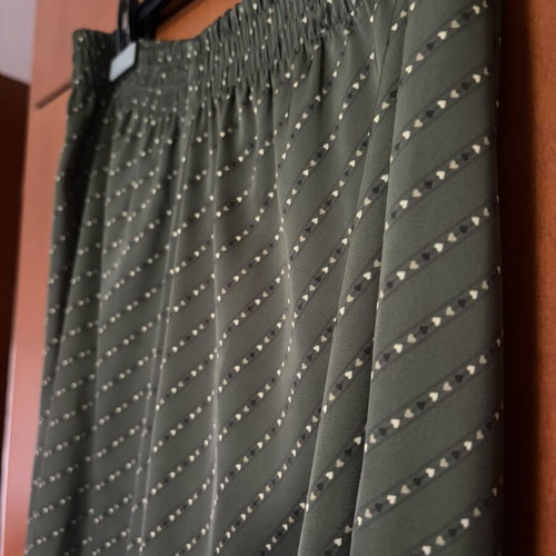 Hemithea wide satin pants small medium like new