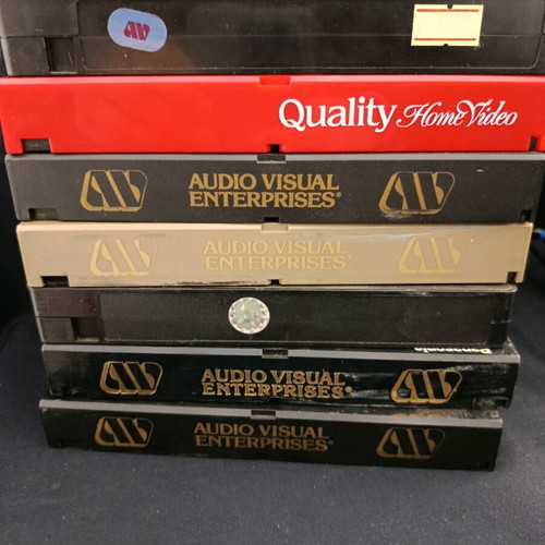 Children's VHS tapes used, lot of 7 without cases