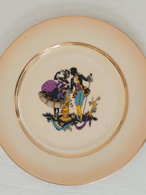 Bavarian porcelain plate 1950s with gold trim, like new