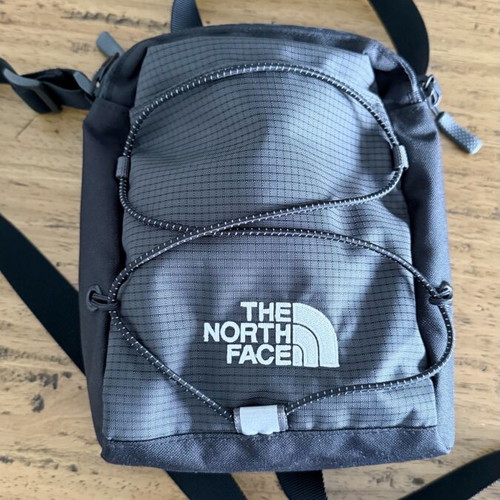 The North Face shoulder bag like new, black