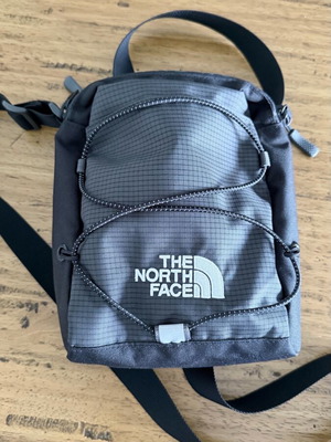 The North Face shoulder bag like new, black