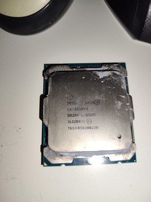 Xeon processors used, single piece