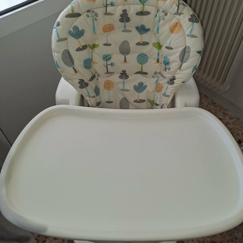 Joie Baby Feeding Chair used, white with adjustable height and backrest