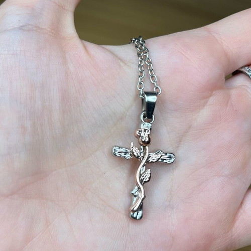 Metal cross with rose silver new