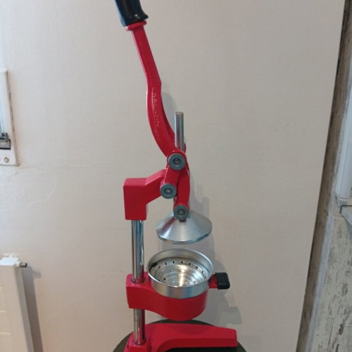 Pomegranate and citrus juicer used heavy-duty type