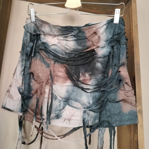 Short elastic skirt unique, size XL, new