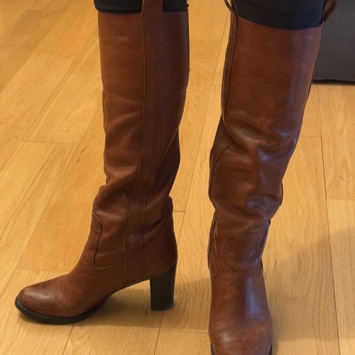 L Autre Chose boots camel color like new