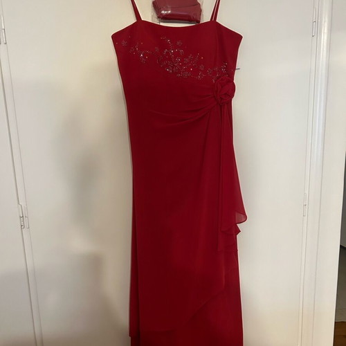Evening dress new, size D 40 German