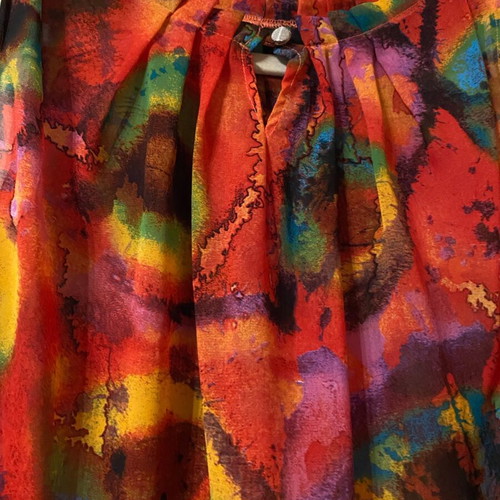 Anonima sleeveless women's blouse colorful like new