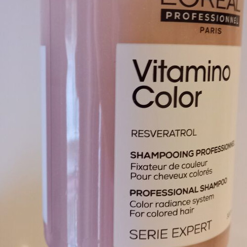 L'Oréal Professionnel Vitamino Color shampoo used for colored hair