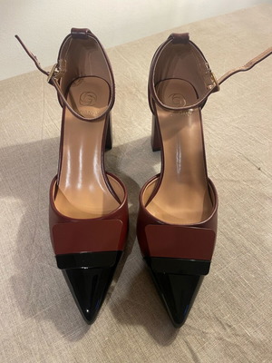 Givana high heels brand new, size 37
