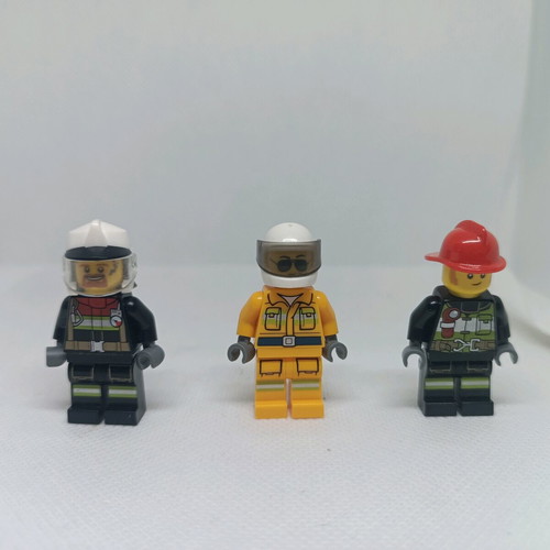 Lego firefighter figures like new, set of 3