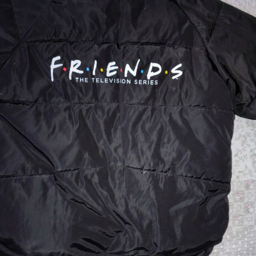 Friends The Television Series puffer jacket Sinsay size 134 cm 8-9 years new