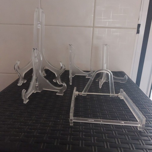 Transparent plastic stands for tabletop decorations, pack of 5