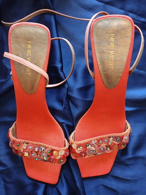 Nine West coral sandals size 40 like new, 7cm heel