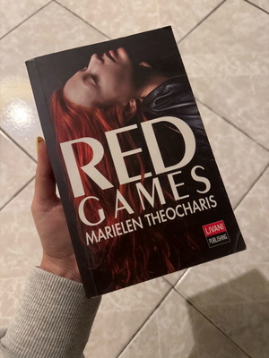 Βιβλίο Red Games σαν καινούργιο από Marielen Theocharis