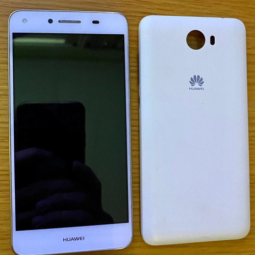 Huawei Y5 II used with new battery in excellent condition