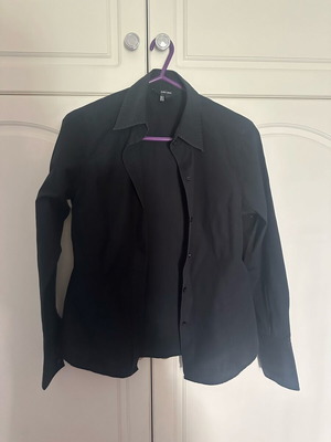 Zara shirt like new, size M