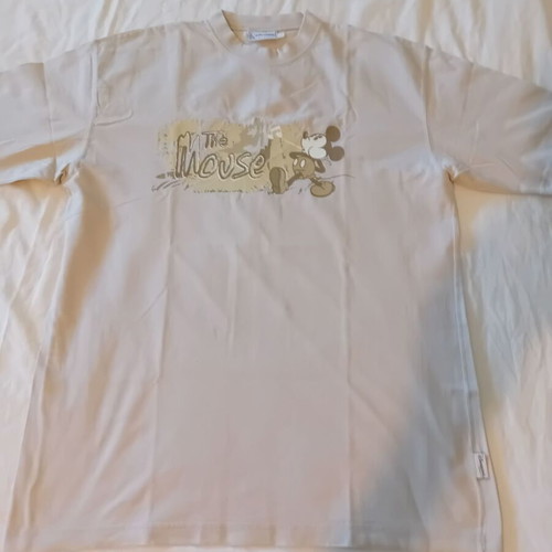 Disney T-shirt XL beige like new with Mickey Mouse print