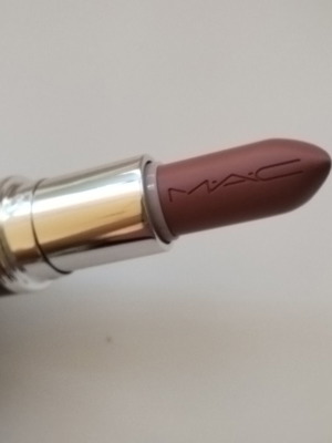 MACximal Sleek Satin Lipstick 835 Modesty nude like new